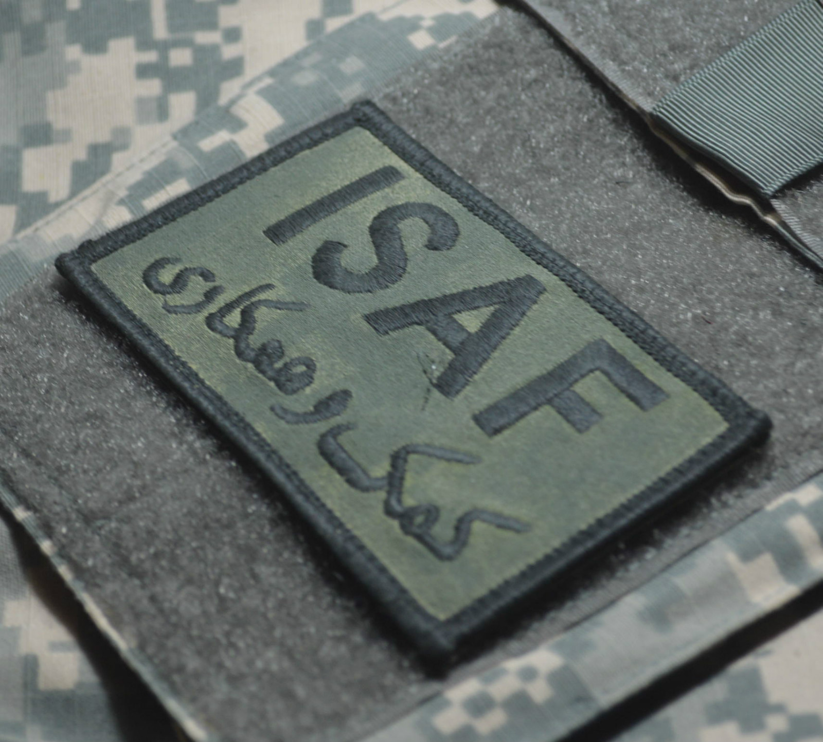 JSOC NATO ISAF ALLIED SECURITY FORCES OPERATOR SHOULDER PATCH: ISAF INSIGNIA DD
