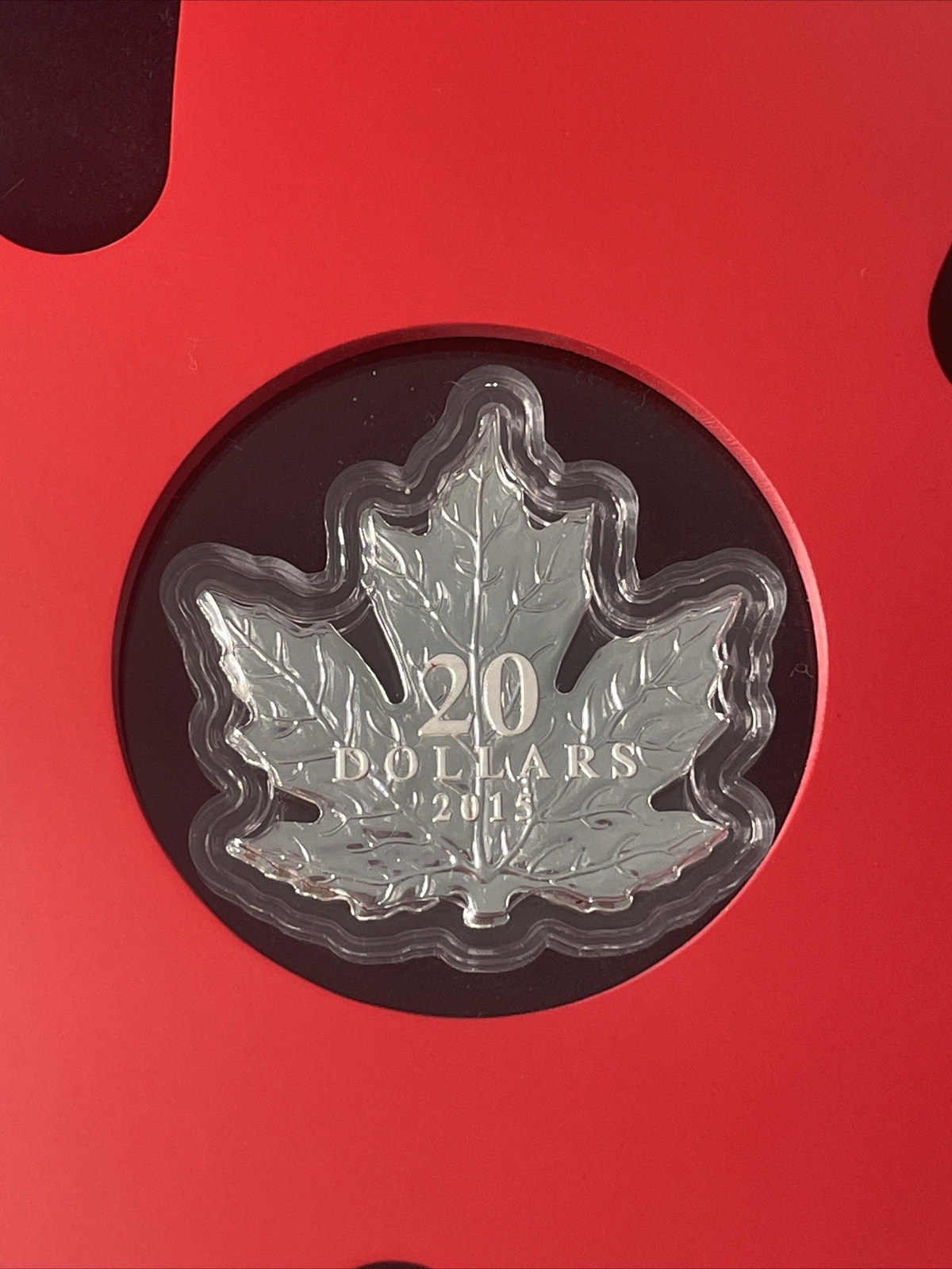 Canada $20 2015 Maple Leaf Fine Silver Coin In Maple Leaf Display Case