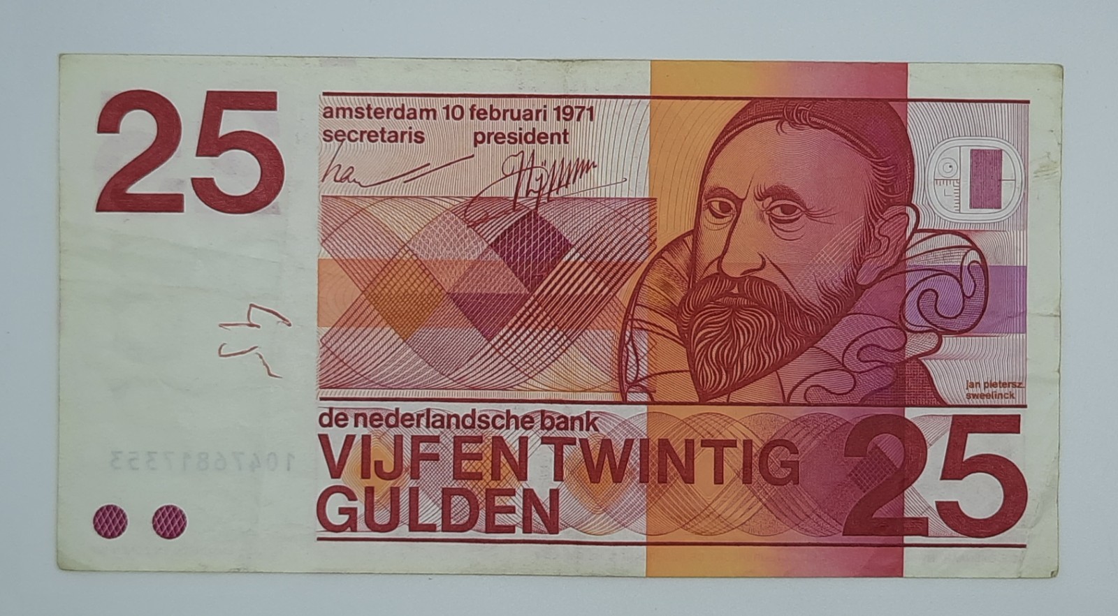 1971 De Nederlandsche Bank NETHERLANDS  25 Gulden Banknote P-92 No. 10476817353*