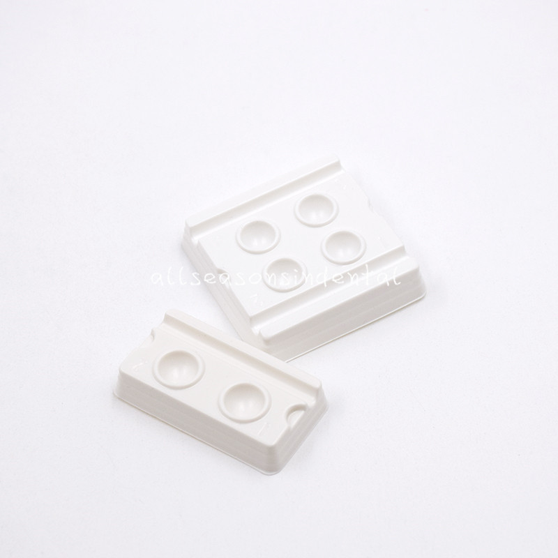 Dental Disposable Adhesive Mixing Wells Applicator Trays Model 2 /4 Holes Choose