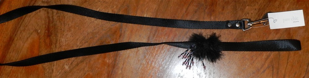 Collar and Leash Set Ganz Black Feather Dangle Dog size Medium New