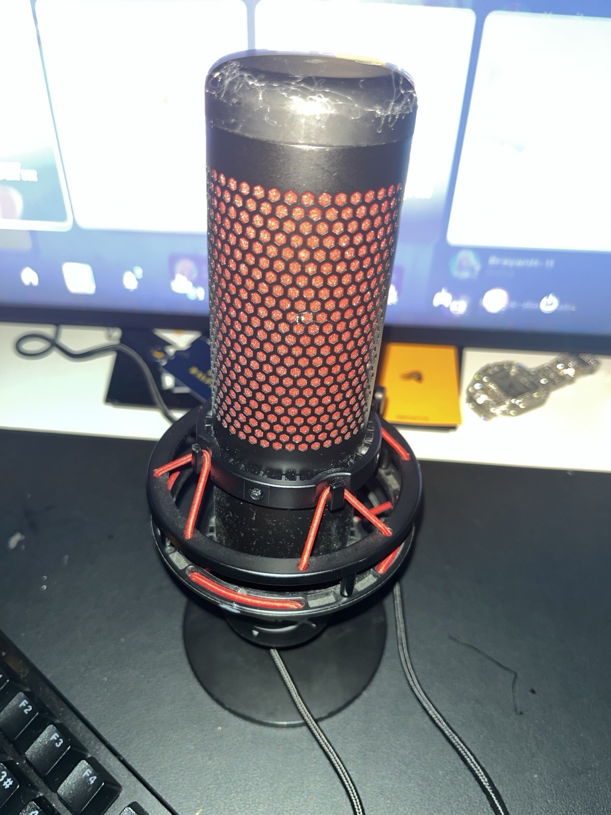 HyperX QuadCast USB Microphone Mute Button Back-Lit Black Red Freestanding