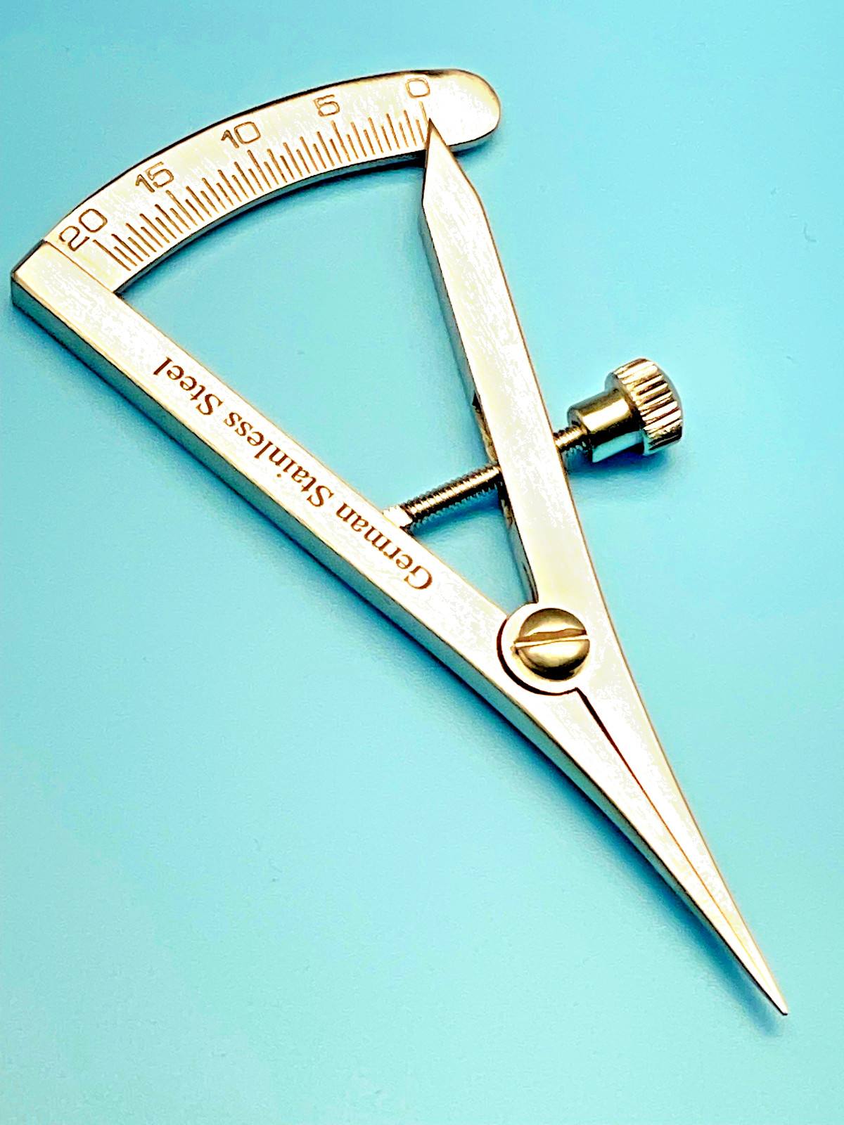 Castroviejo Caliper 3.1/2", Straight Tips, Graduated 0-20mm