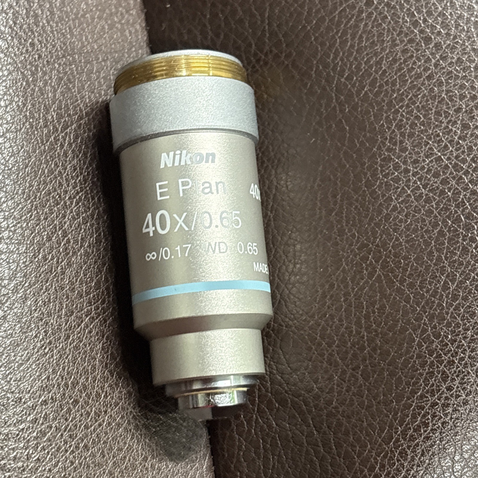 Nikon E Plan 40x / 0.65  0.17 WD 0.65 - Microscope Objective