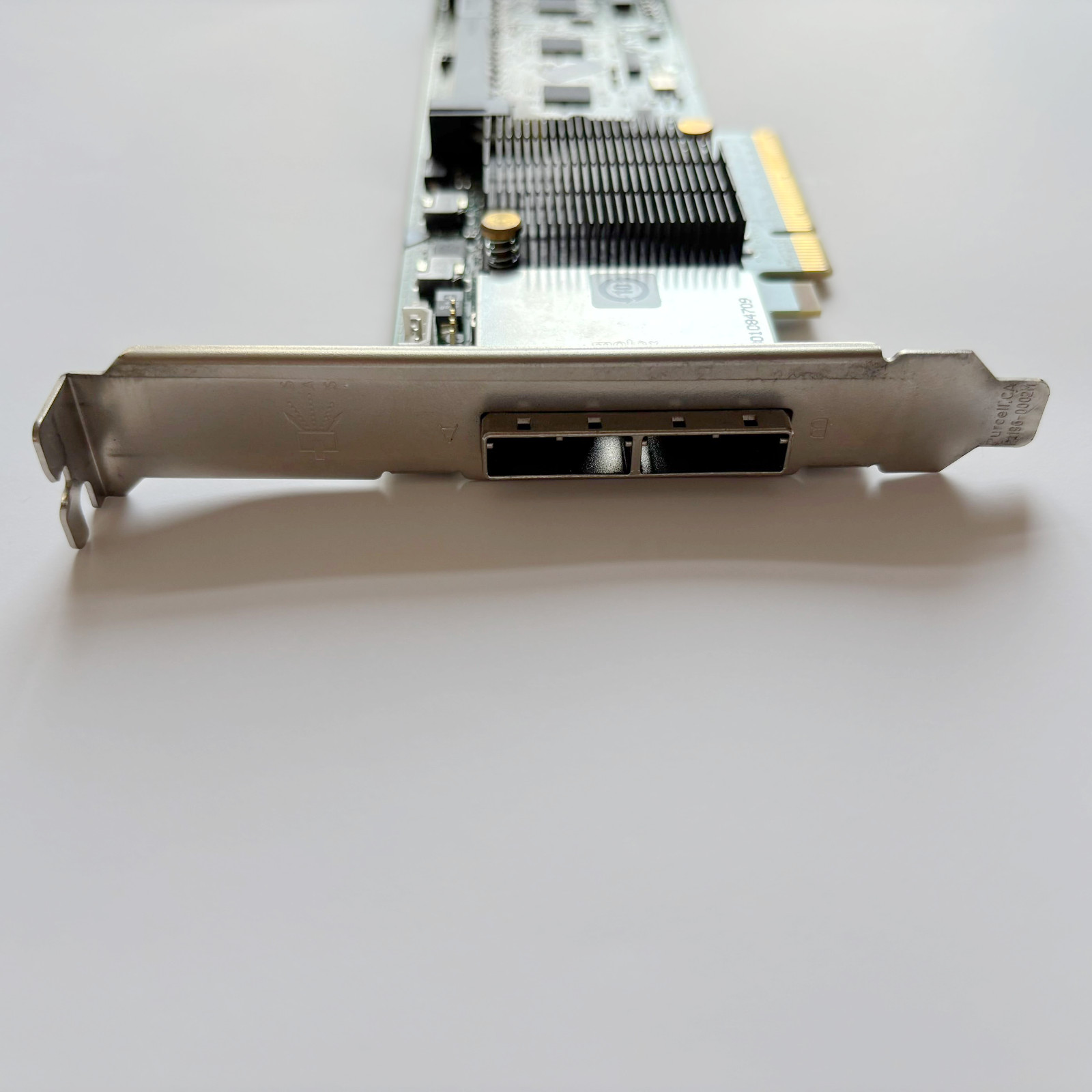 LSI MR SAS 8888ELP with 512M Cache SAS/SATAII Array Card Full Height Block