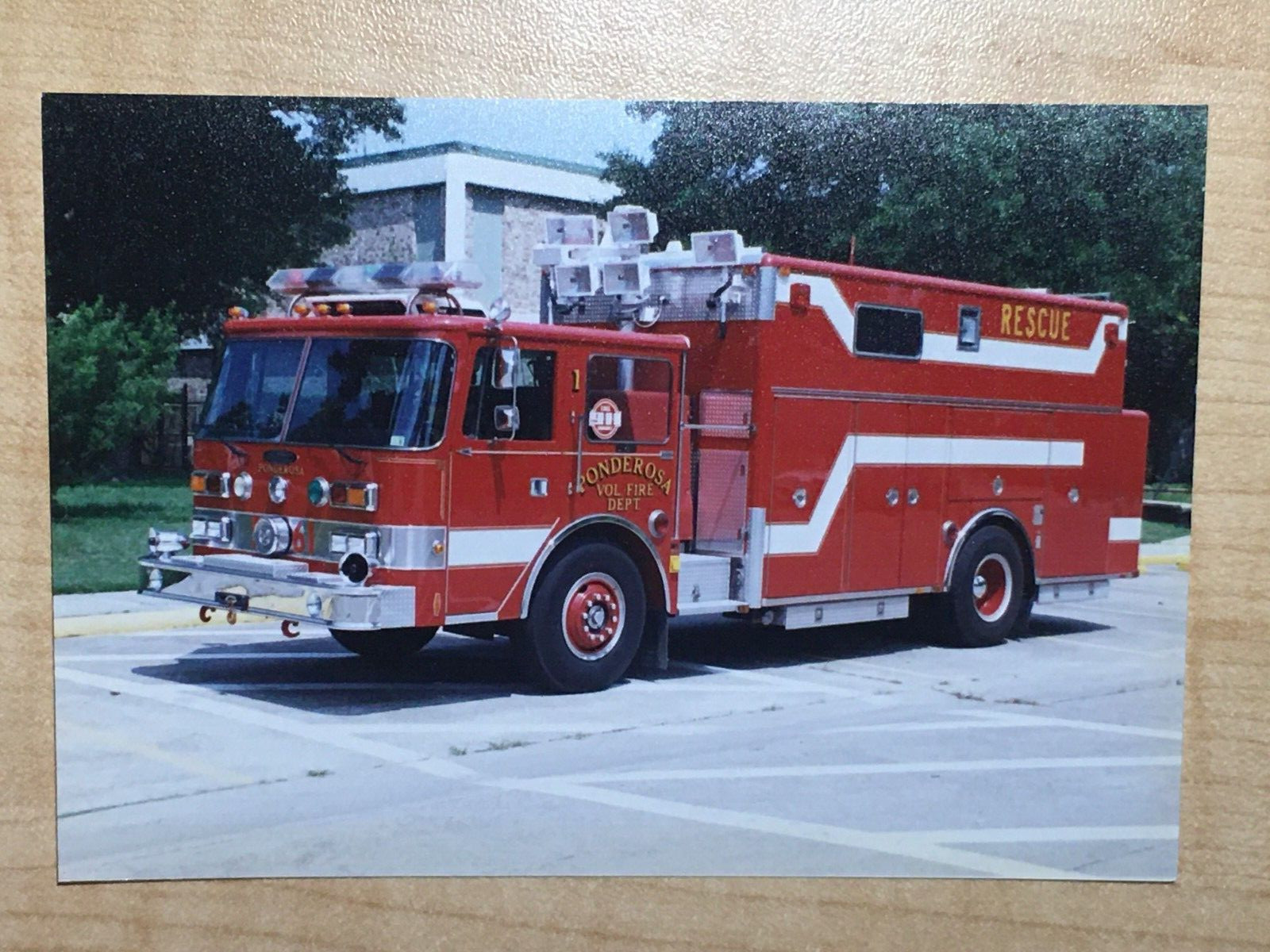 Ponderosa TX 1986 Pierce Arrow Rescue 3.5x5 Fire Apparatus photo A26