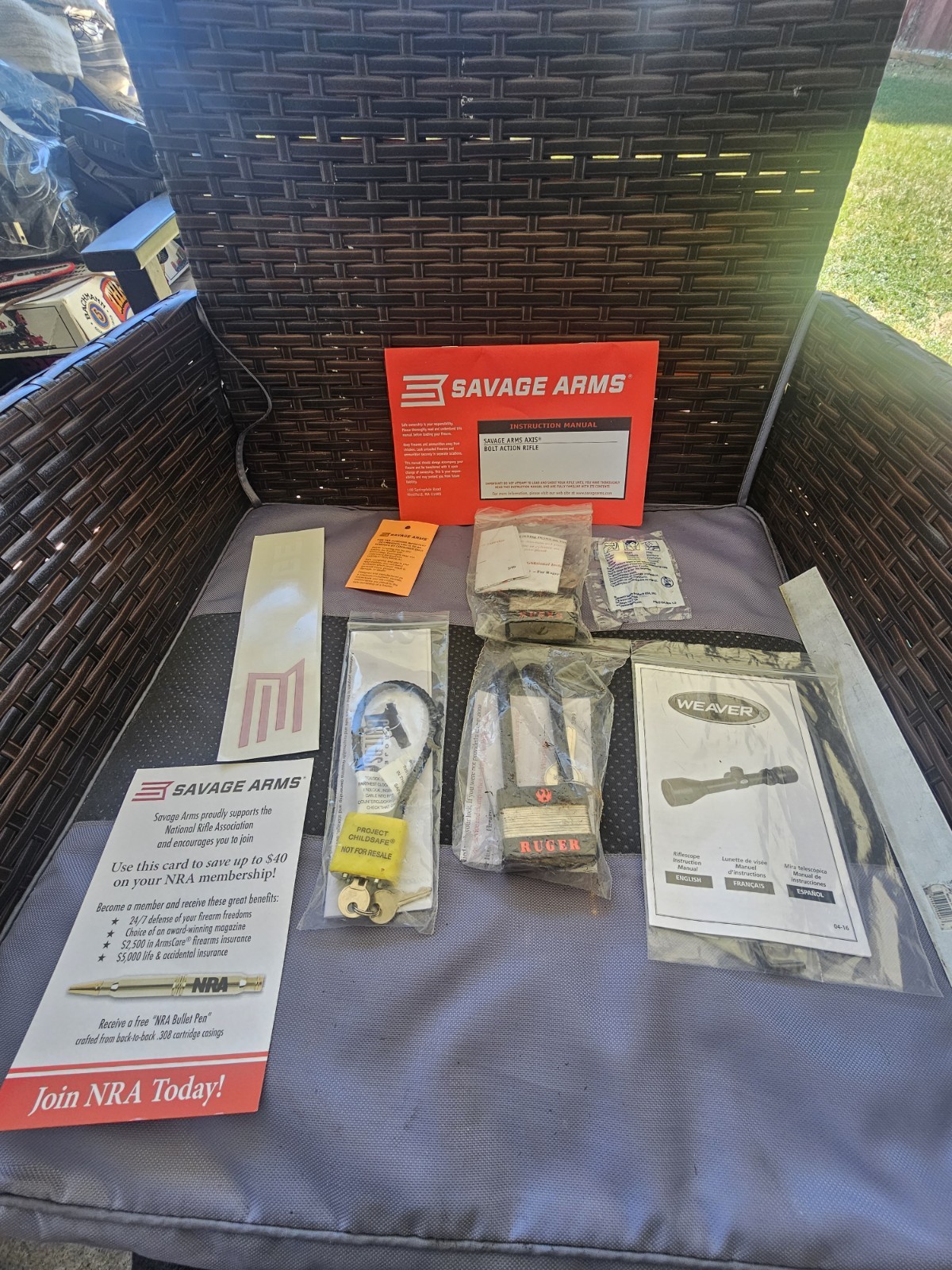 Ruger Lock Lot Of 2 New Savage Arms & Weaver Manuals In Good Condition V8