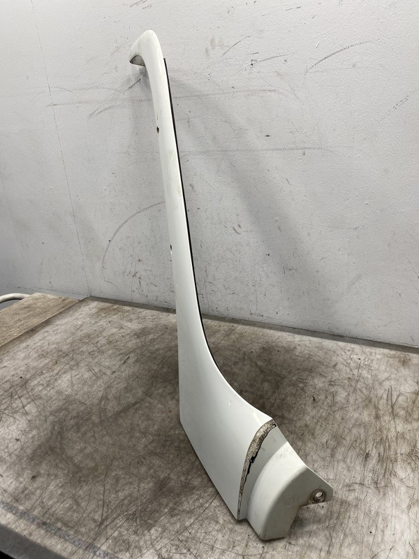 2007 Cab Exterior Trim Panel A1840816001 for Freightliner Columbia (785-11231)