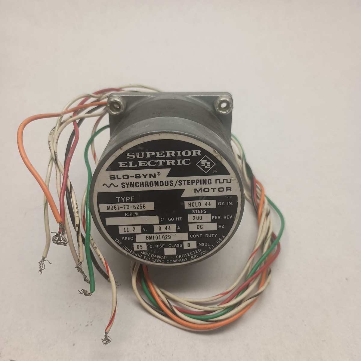 Superior Electric Slo-Syn 11.2V Stepping Motor, M061-FD-6256, 200 Steps - Tested