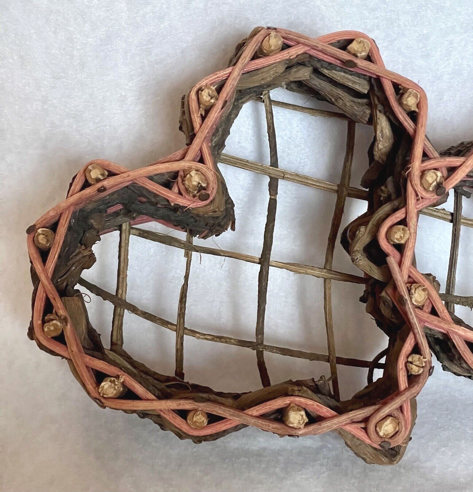 Rustic Woven Double Hearts Basket Pink Accent