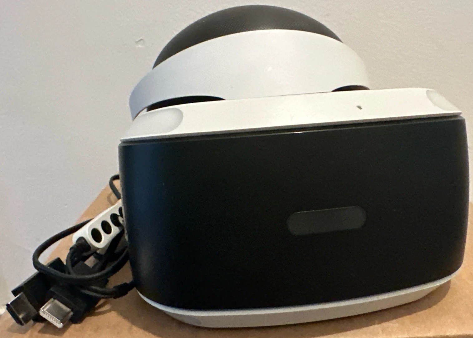 Sony PlayStation VR Headset PSVR CUH-ZVR1 PS4 PS5 V1 Untested For Parts Repair