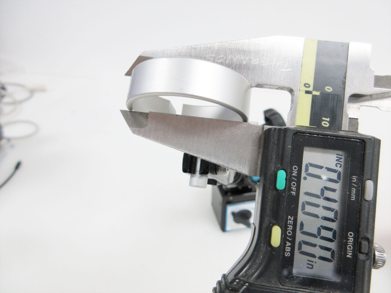 PACKET MICRO FP80 MULTI-AXIS POSITIONER FP80-HDM1 WITH HDM1 MICROSCOPE ADAPTER