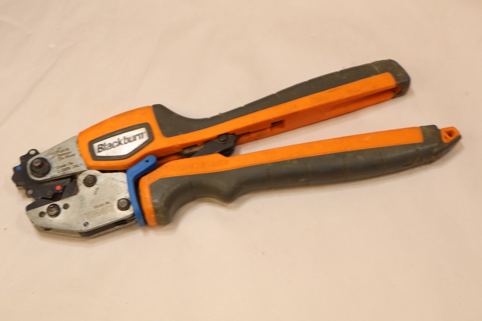 Thomas & Betts (T&B) Blackburn TBM45S Ergonomic Keyed Cable Crimper Hand Tool