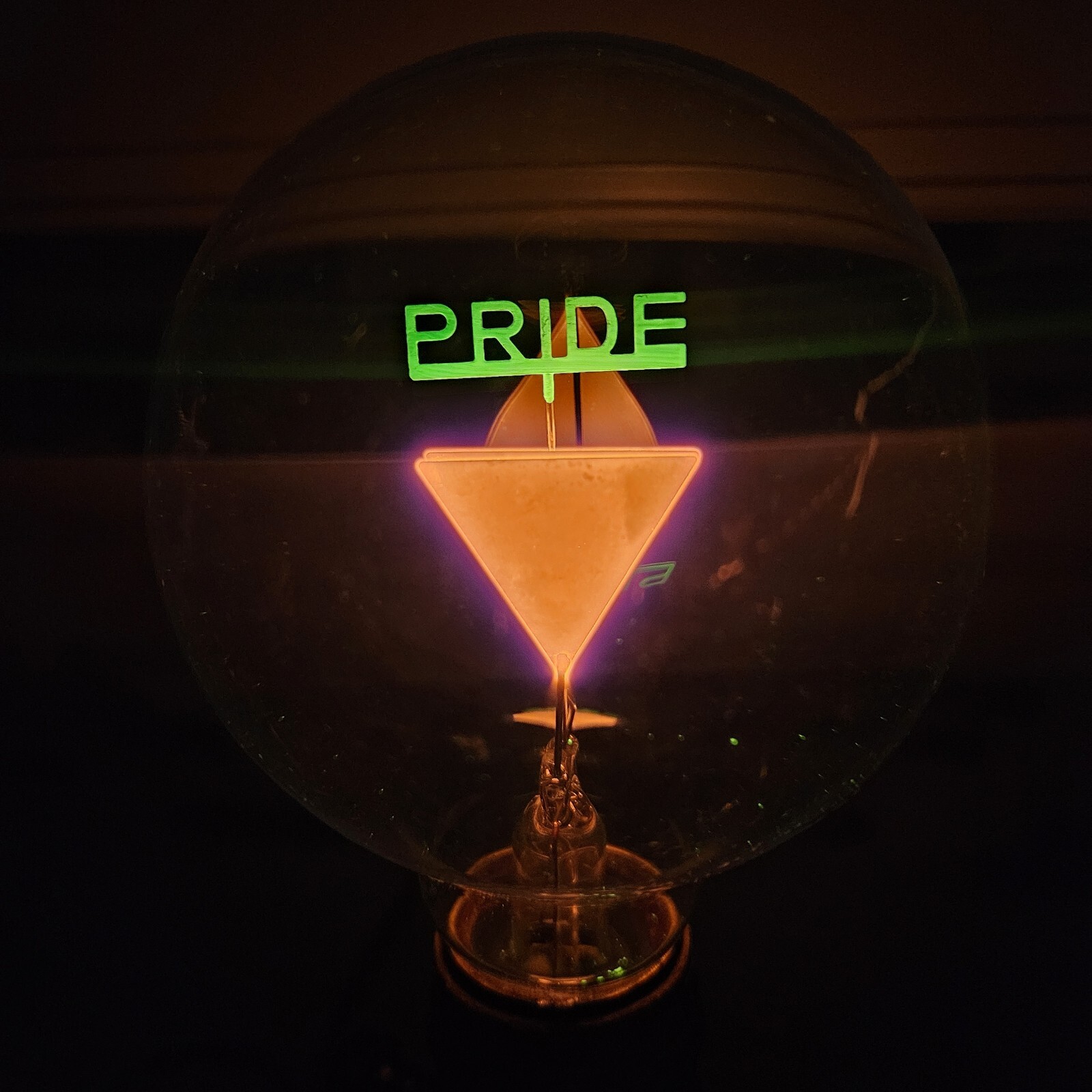 Vintage Lee Carter Filiment Art Lightbulb Pride Gay LGBQ+