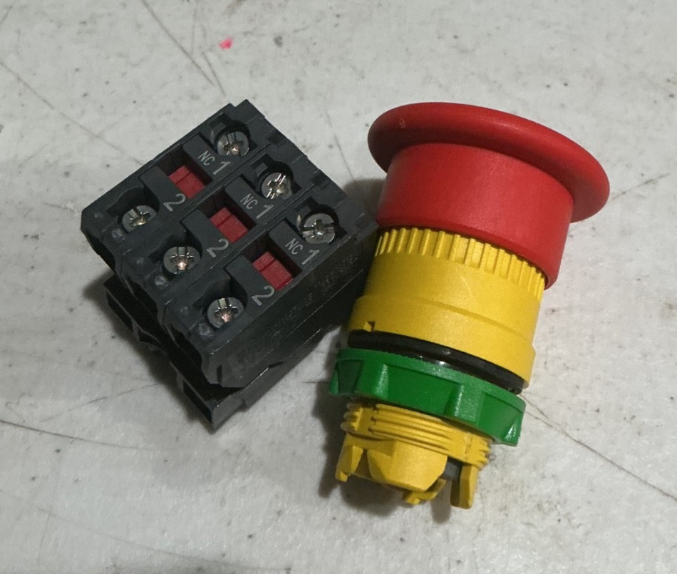 red push button , red mushroom e-stop w/3 red n/c contacts