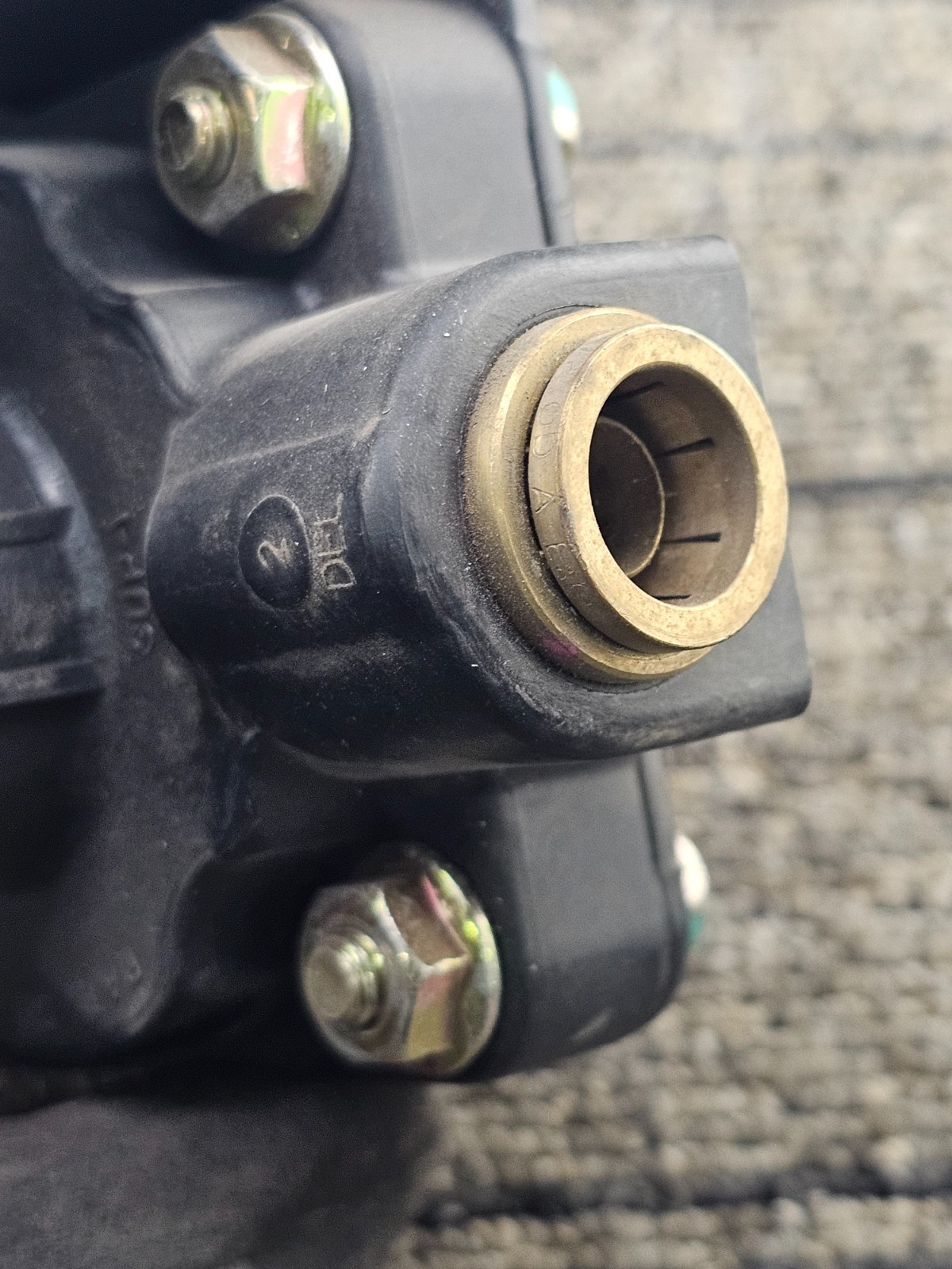 Bendix 3518868C2 Quick Release One Valve Pushlock