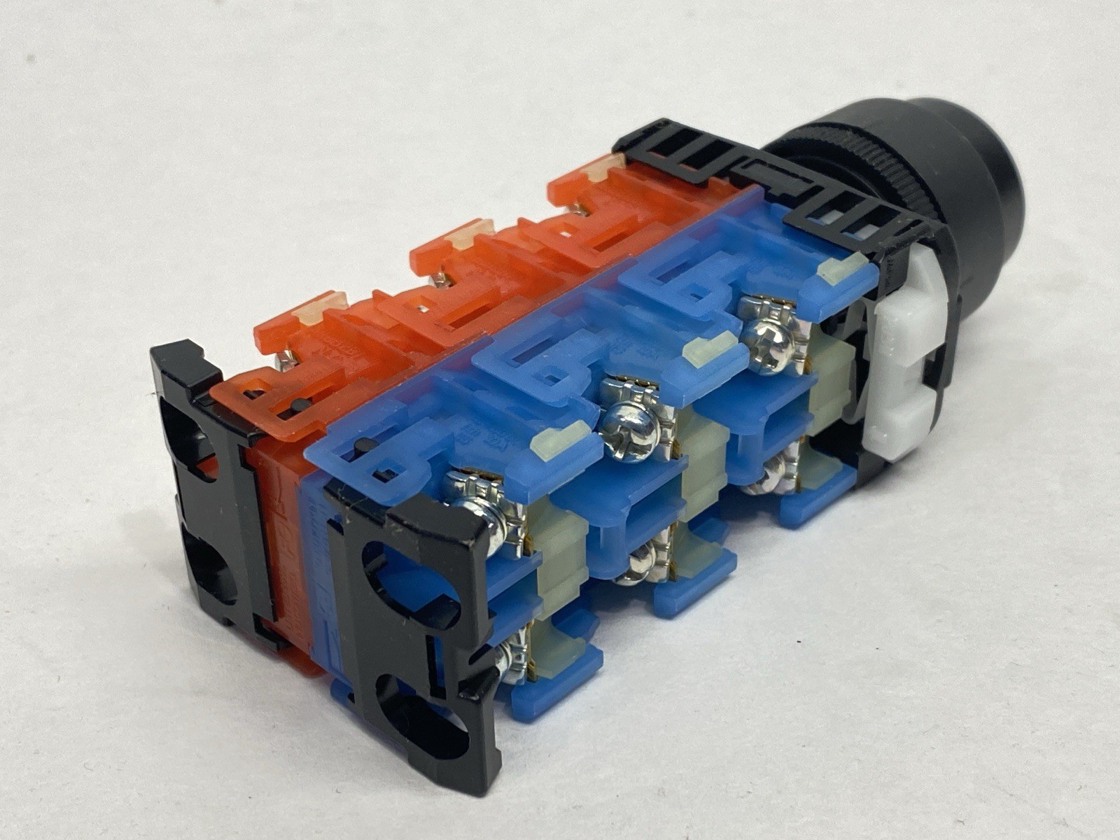 Fuji Electric AR22JR-2D33A Keyed Selector Switch