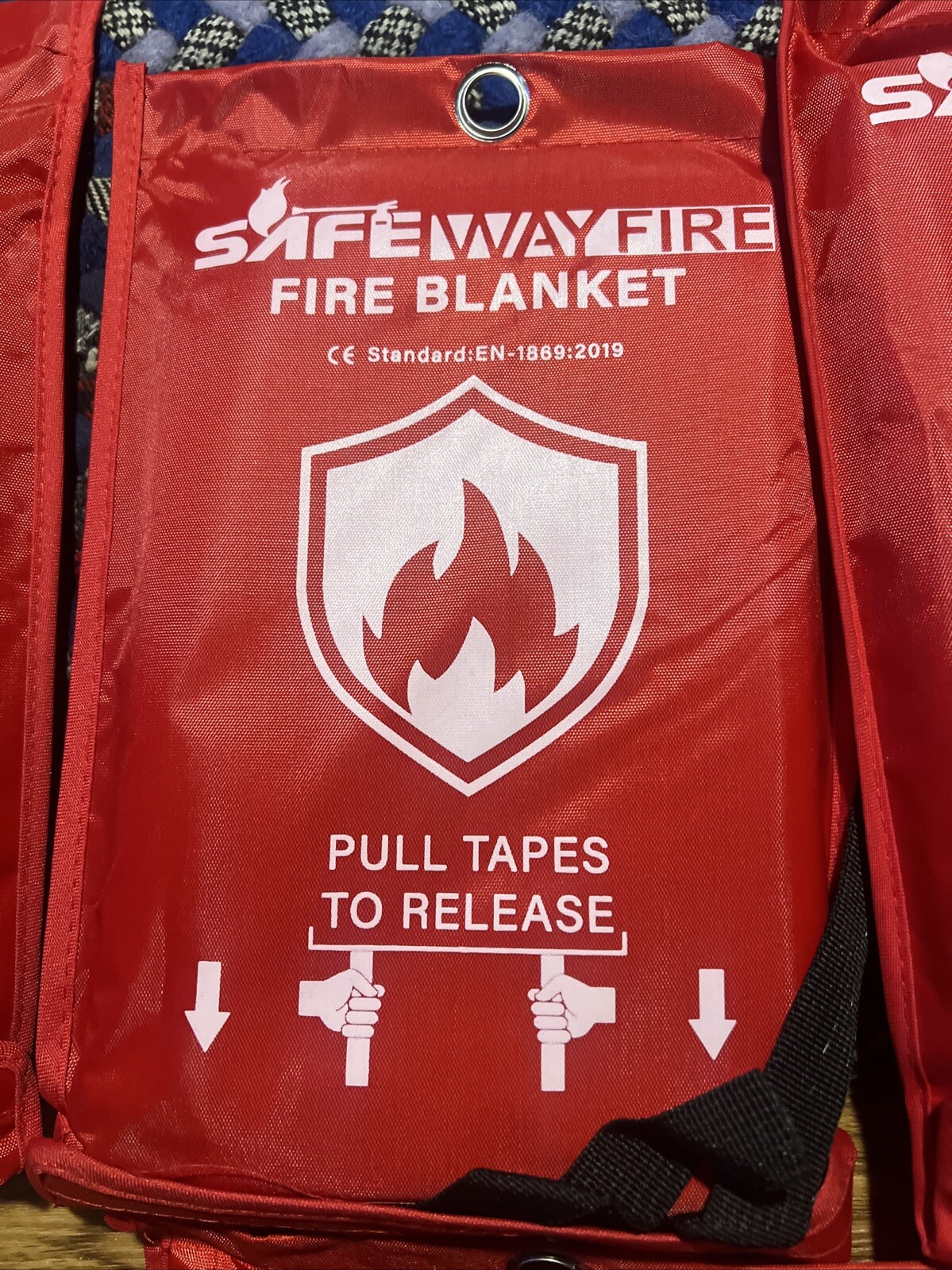 Safeway fire blanket, fire suppression. 39.4 × 39.4.