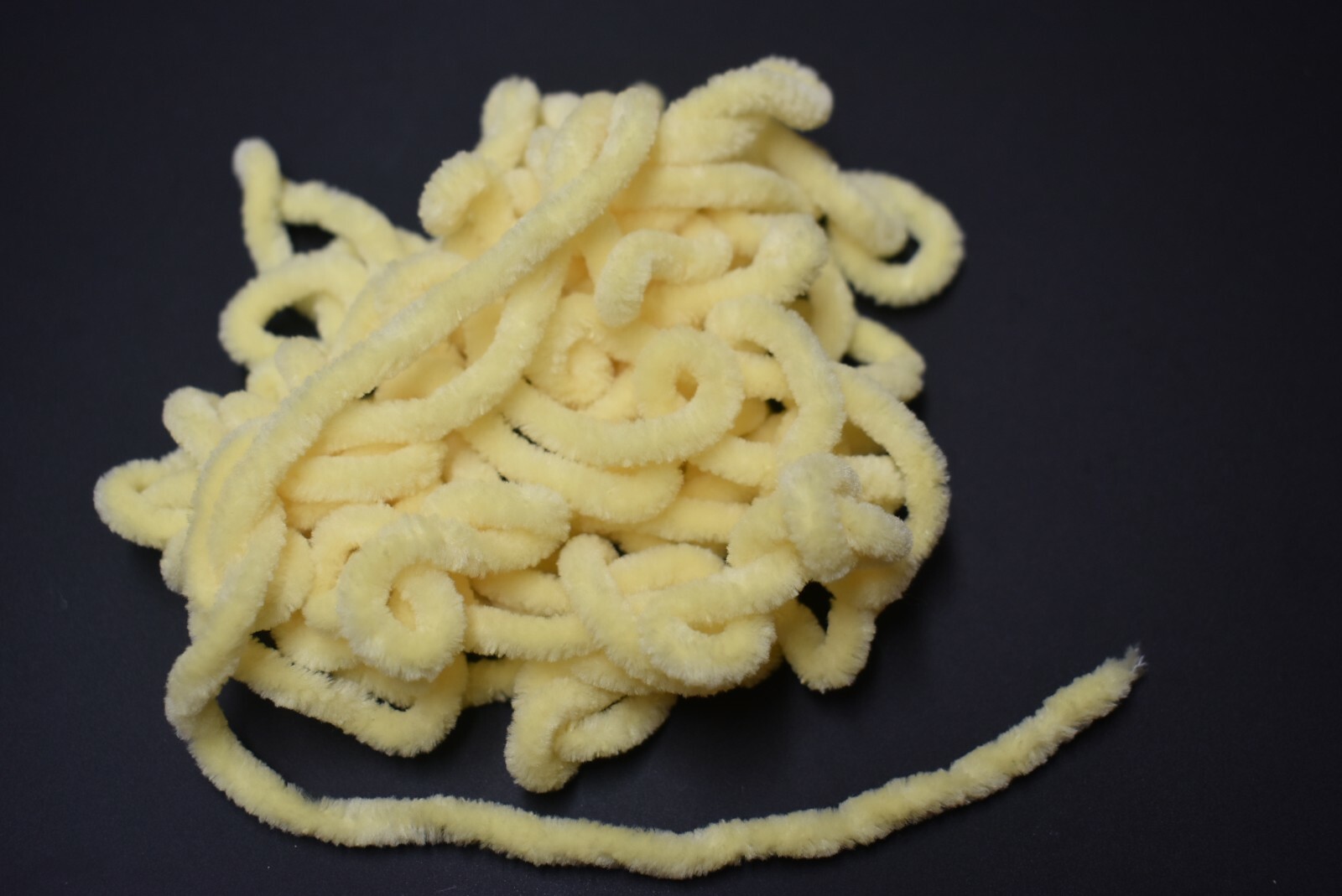 5 Yards 1/4" LIGHT YELLOW Round Chenille for Fly Tying