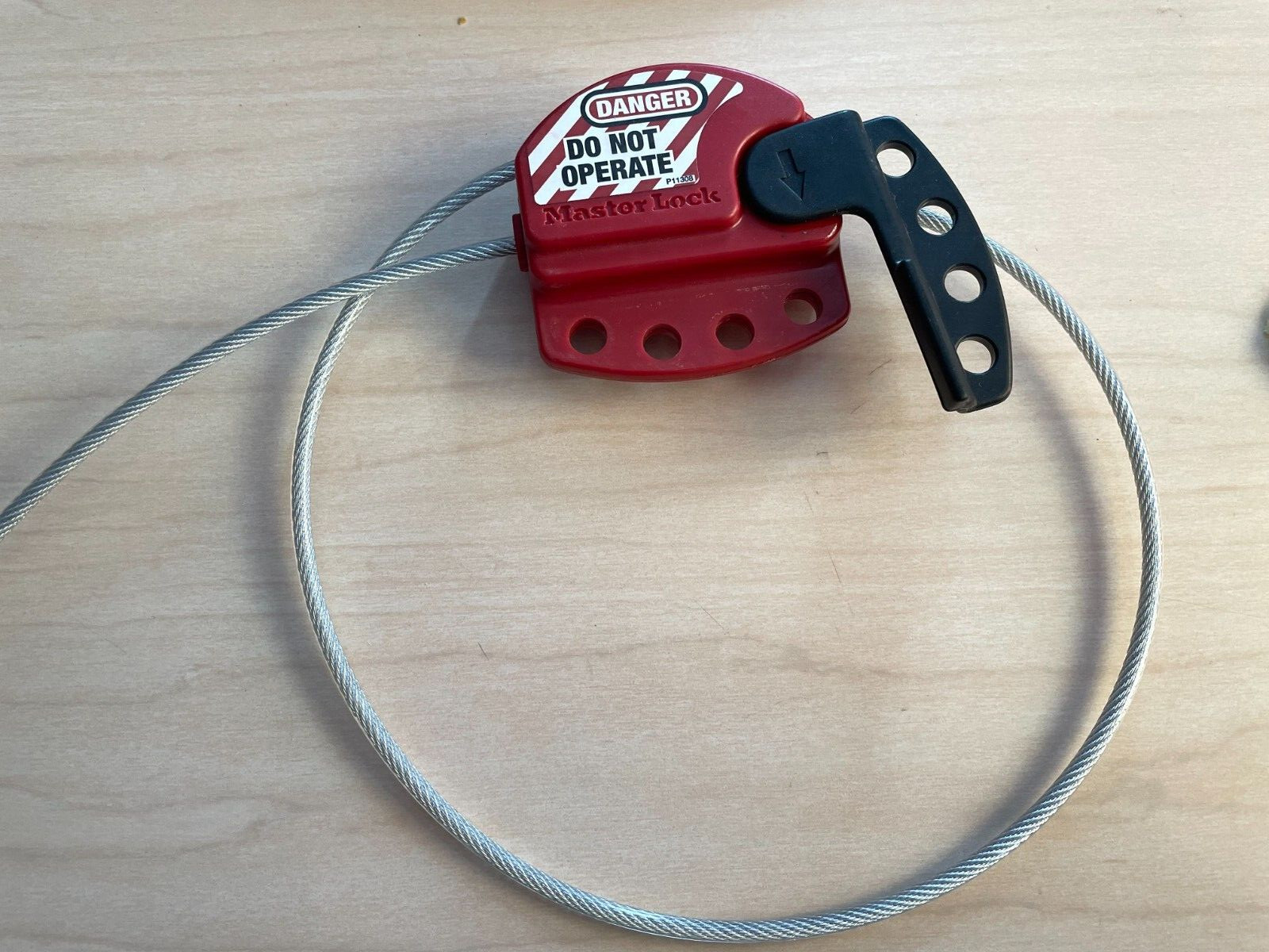 Quantity 5 cables!!!! --MASTER LOCK S806CBL3 Adjustable Cable Lockout, 3 ft
