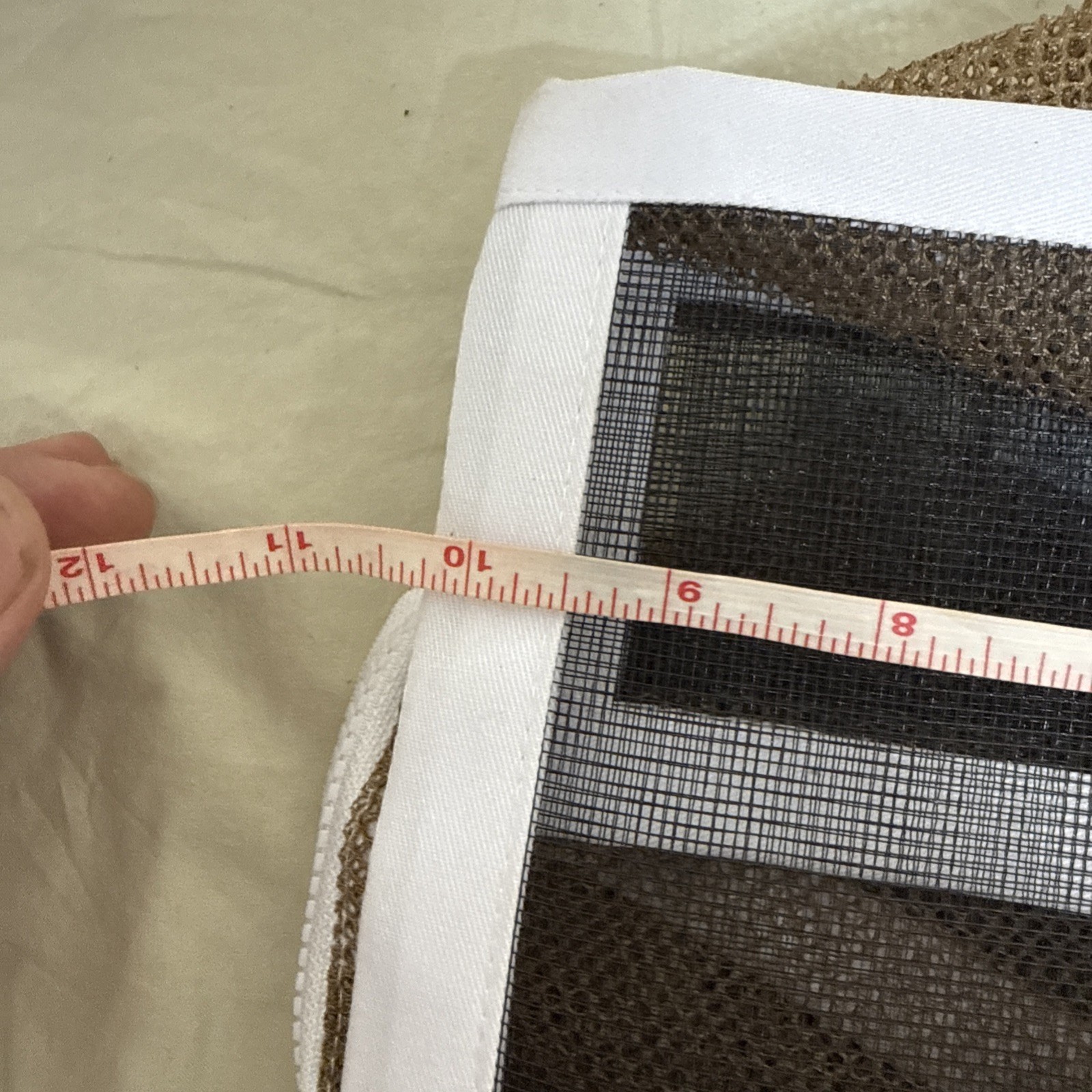 Honey Bee Square Protective Veil Folding For Round Hat! Zipper Bottom! Stained!