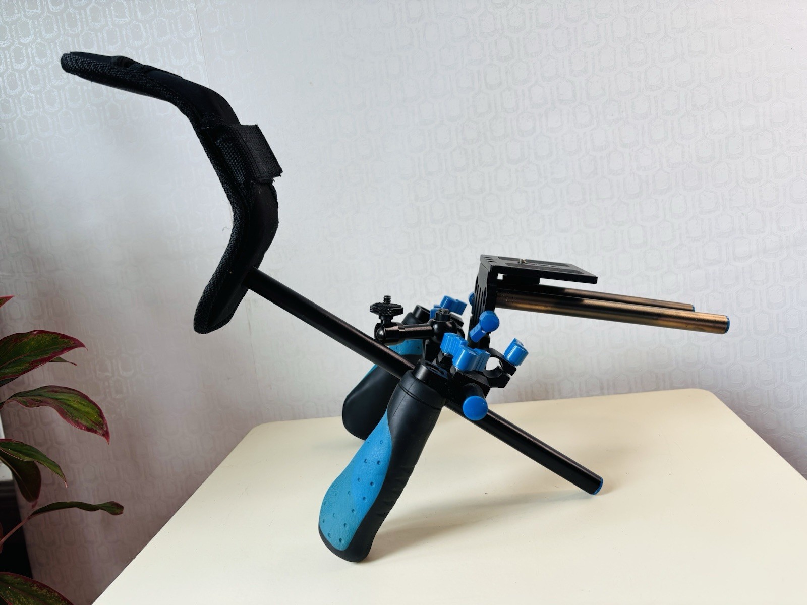 CowboyStudio RL02R RL02 Kit DSLR Cameral Shoulder Mount Rig