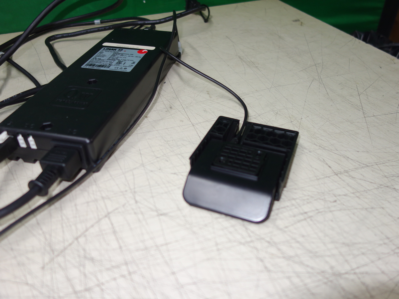 Linak CBD6SH00040A-709 Control Box For Linear Actuator Systems w/ DPG1C Panel