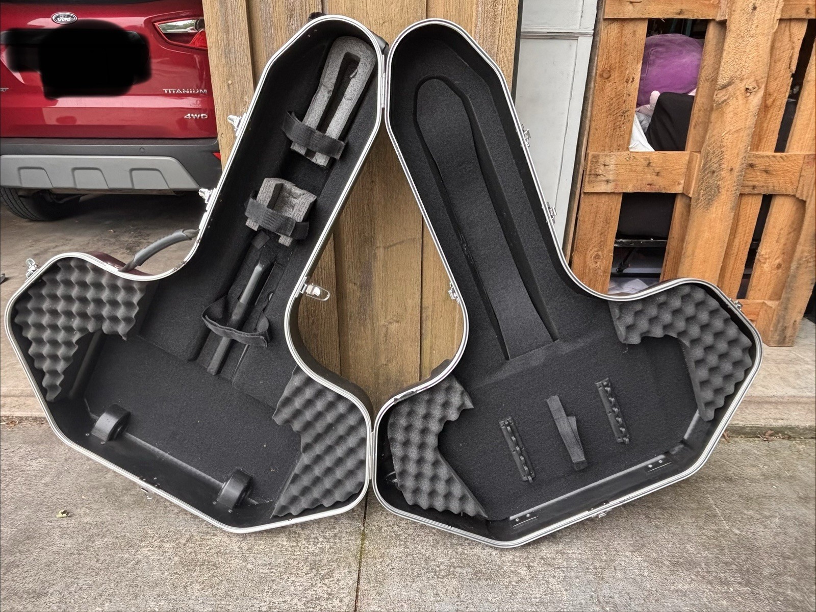 Vanguard Bow Case Hard Rolling Case