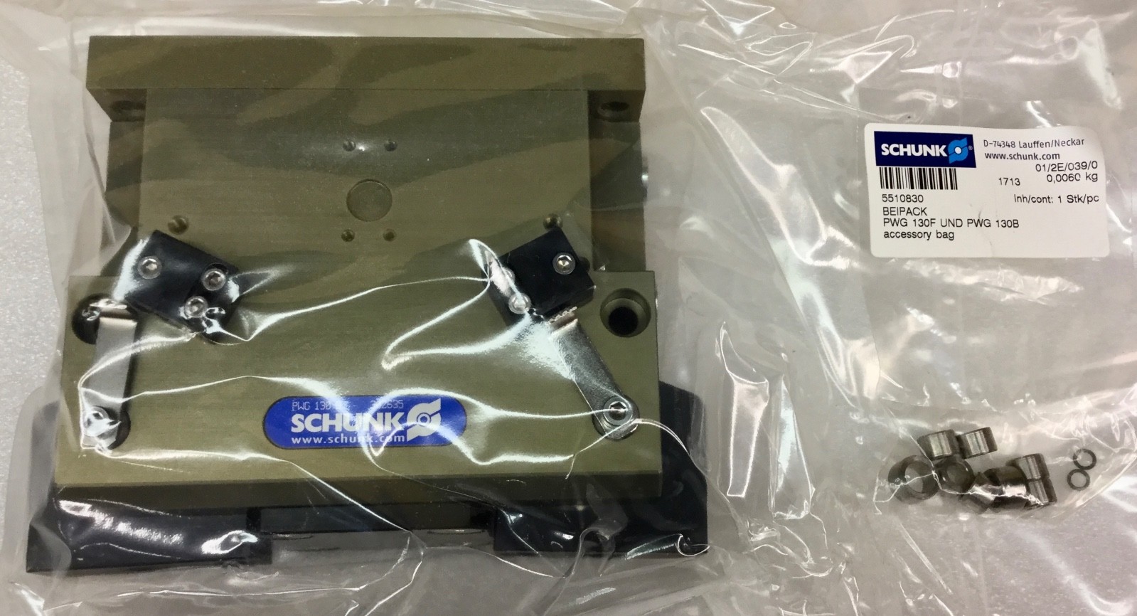 SCHUNK PWG130-B 2-FINGER PNEUMATIC ANGULAR GRIPPER 302635 PWG 130-B NEW IN BOX