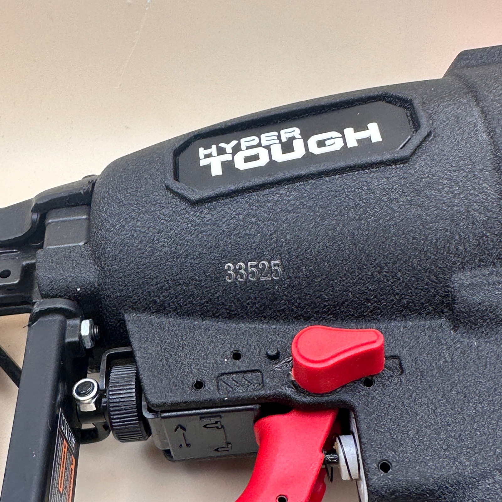 Hyper Tough 16-Gauge 2-1/2-inch Penumatic Straight Finish Nailer