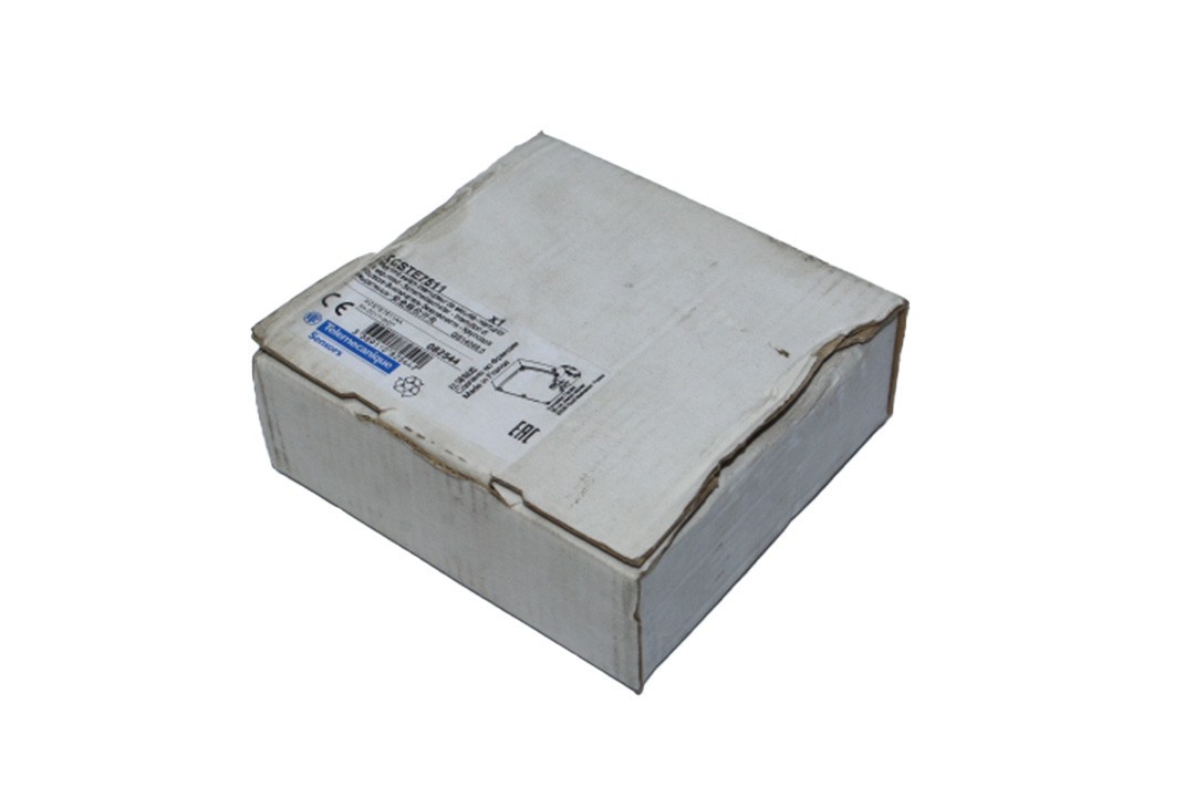 TELEMECANIQUE XCSTE7511 SAFETY SWITCH / TELEMECANIQUE XCS-TE7511