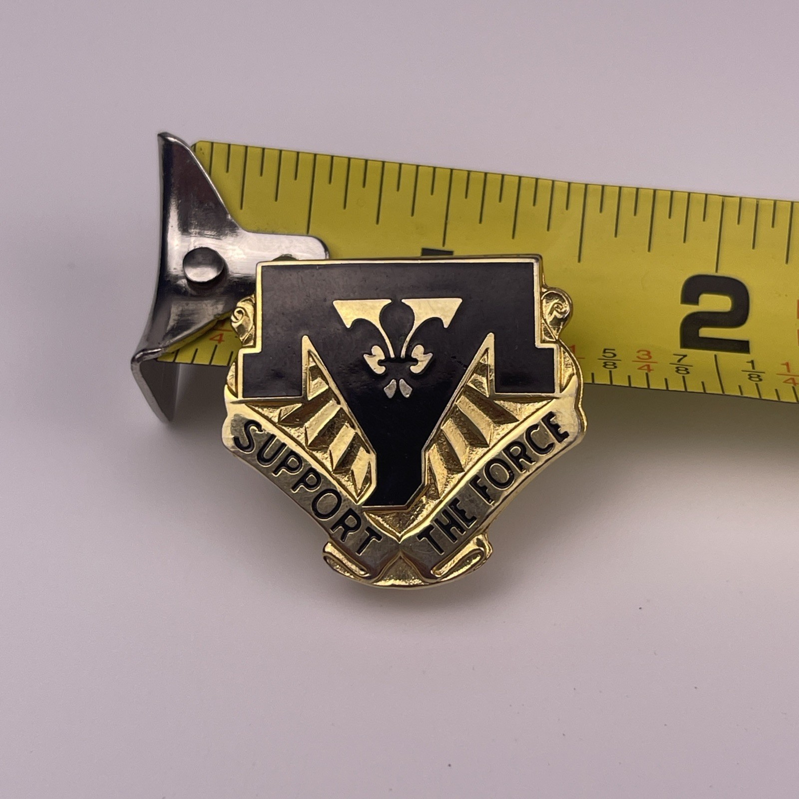 U.S. Military 544th Maintenance DI DUI Crest Insignia Pin SUPPORT THE FORCE G23