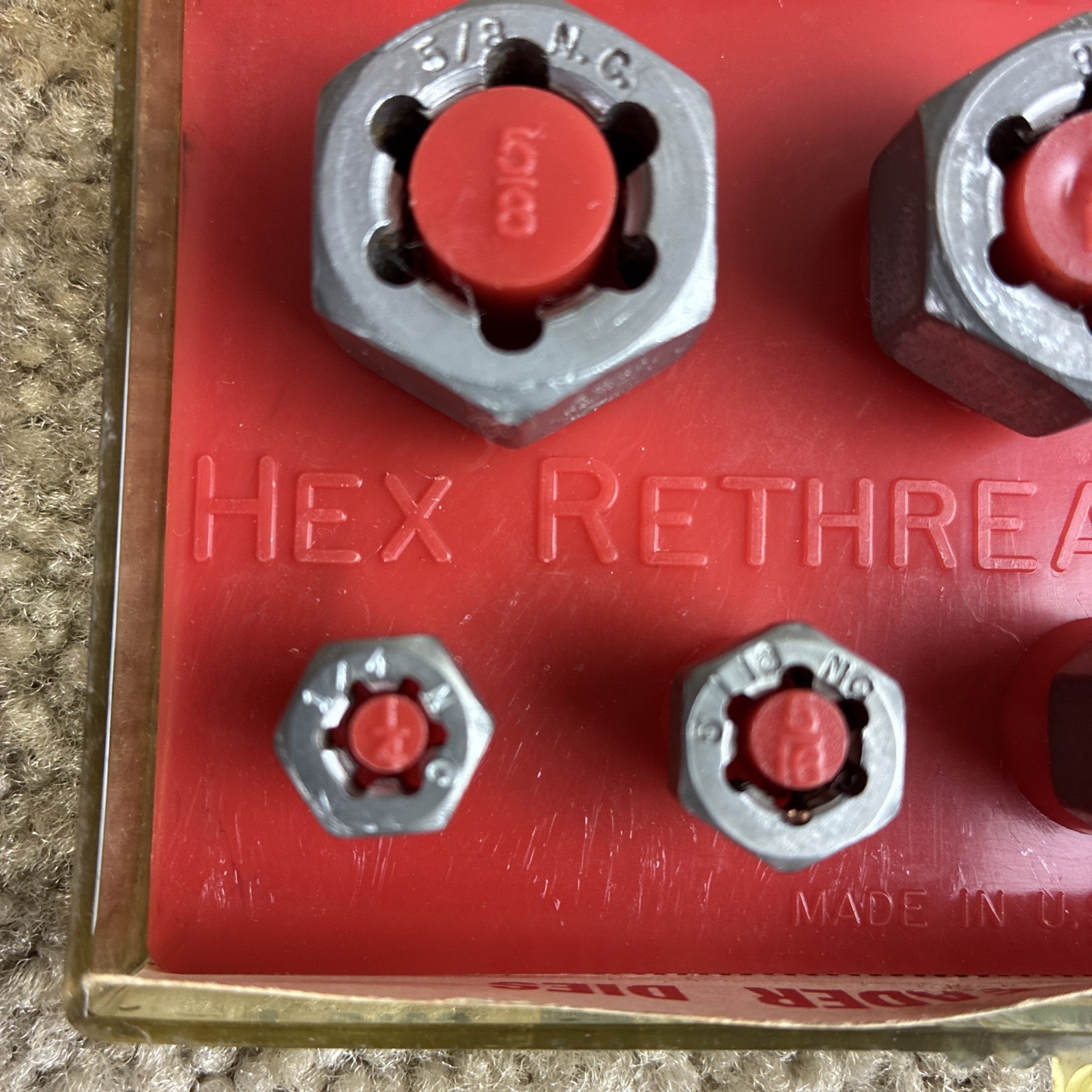Snap-On TRC7A Rethreader Dies 7Pcs. Original Case Good Condition