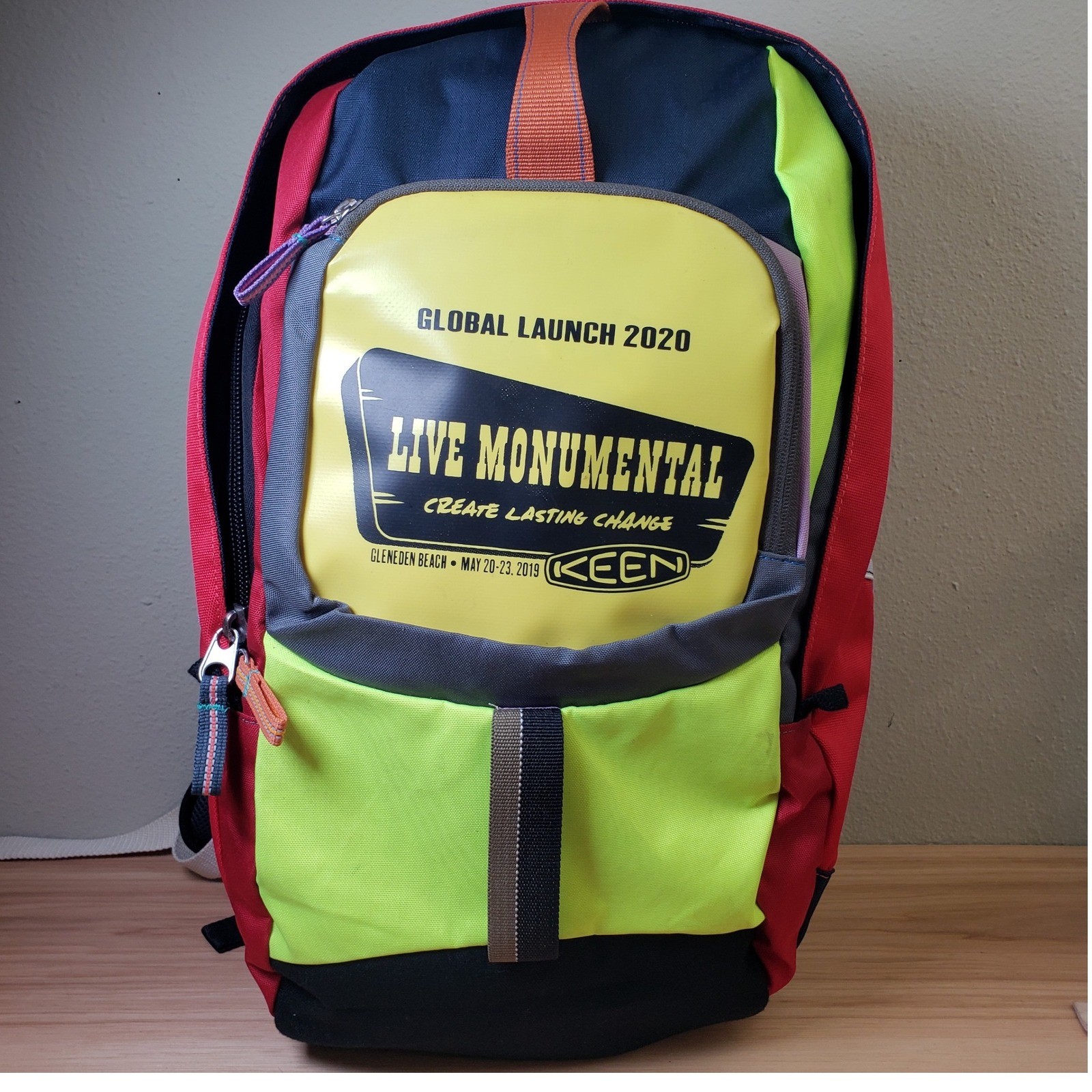 Keen Hiking Backpack 2020 Glenden Beach Launch Graphic Live Monumental Colorful