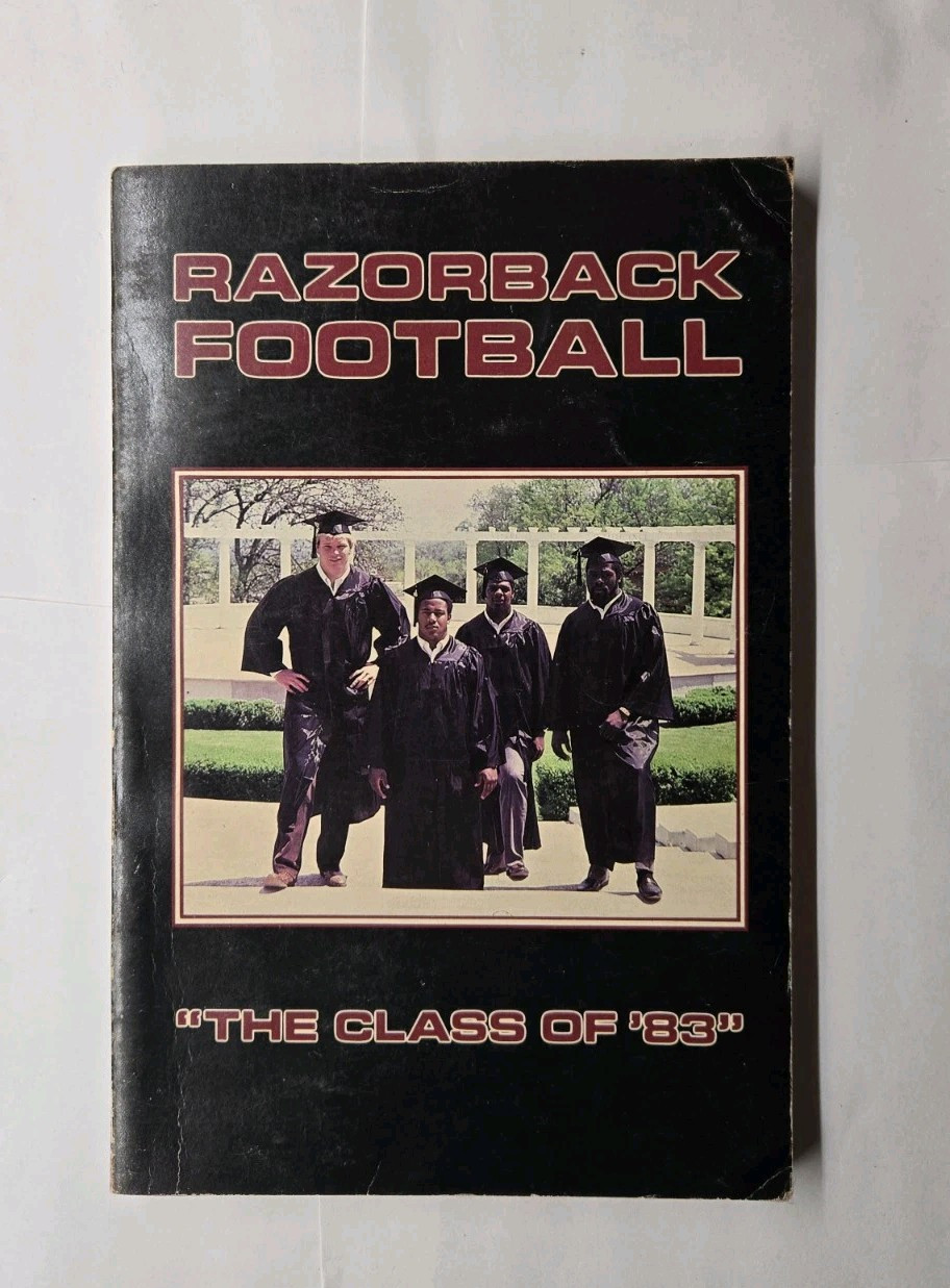 1983 Arkansas Razorbacks Football Media Guide Bobby Joe Edmonds Theo Young
