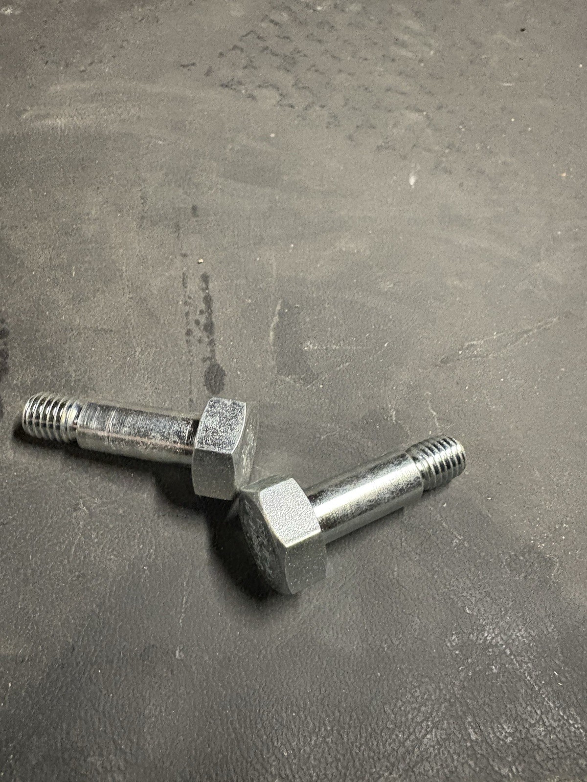 New Kent Moore J-08614-20 Flange Retaining Bolts Tremec Transmission