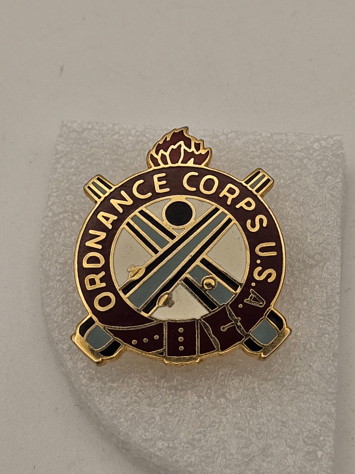 U.S. Army Ordnance Regimental Crest, DUI Pin, F26