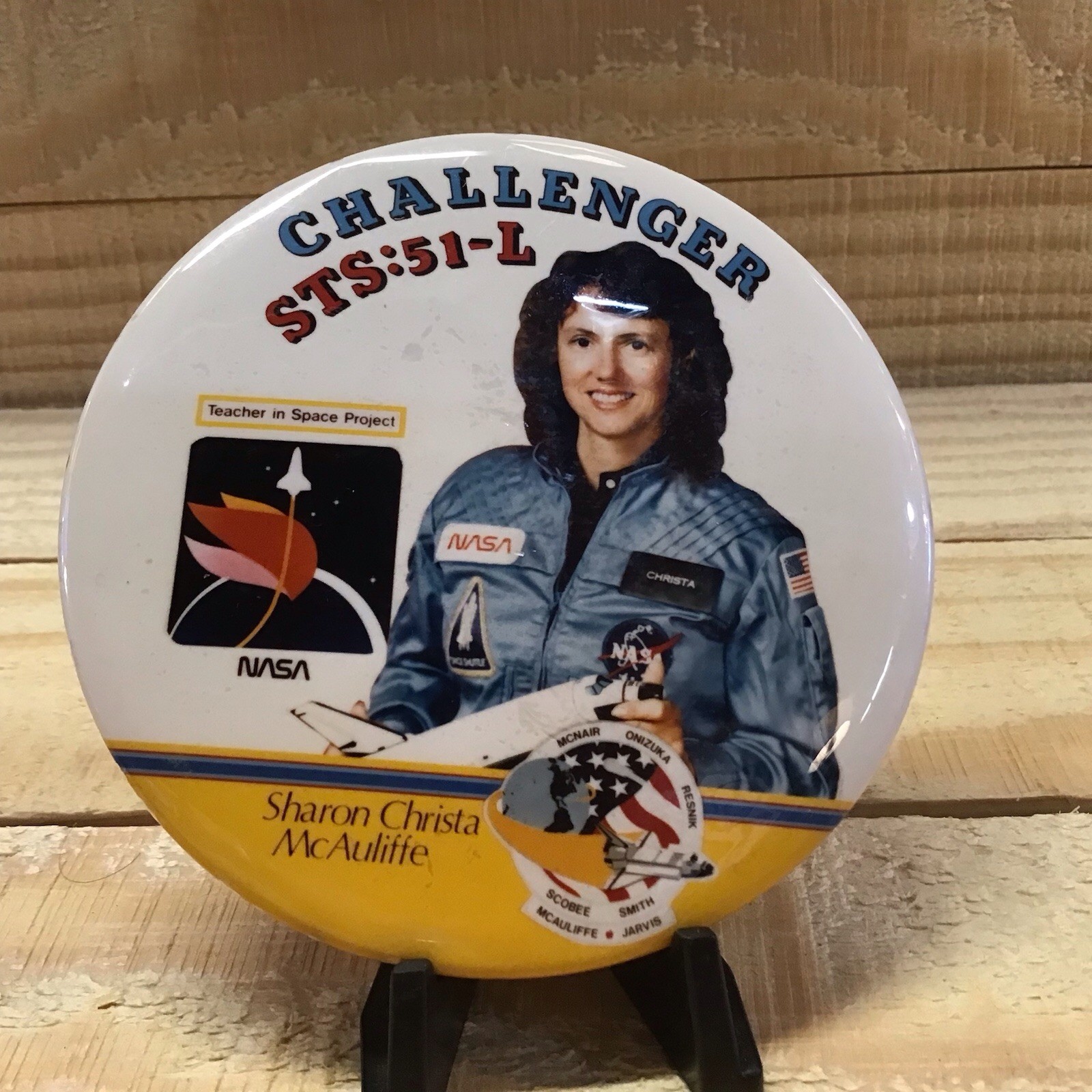 Vintage NASA Space Shuttle CHALLENGER Christa McAuliffe 1986 Pinback