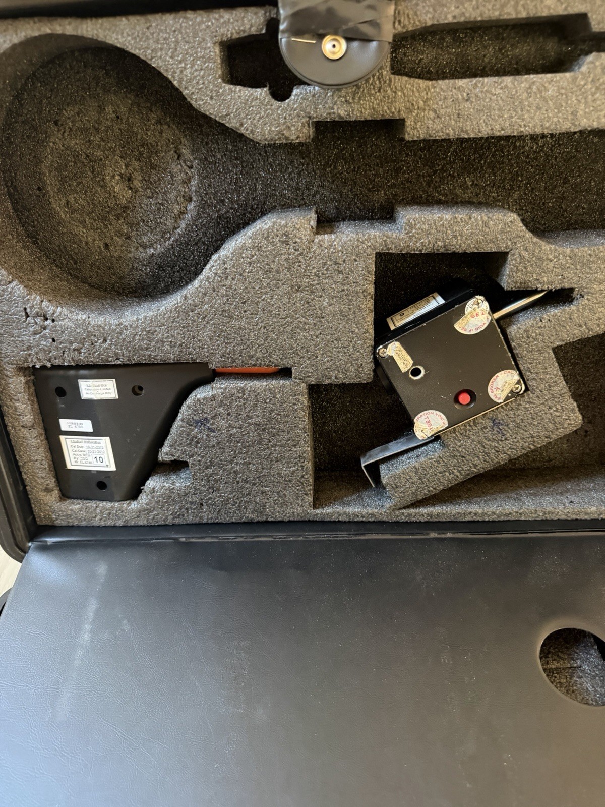 Schaffner NSG432 Electrostatic Discharge Simulator with Accessories