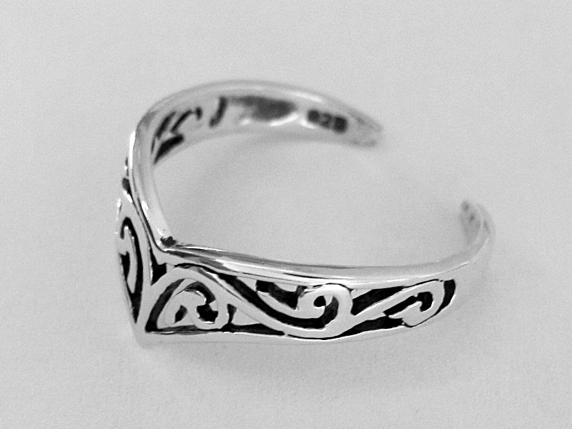Sterling Silver swirls dainty size small-medium 1.5-3.5 adjustable toe ring
