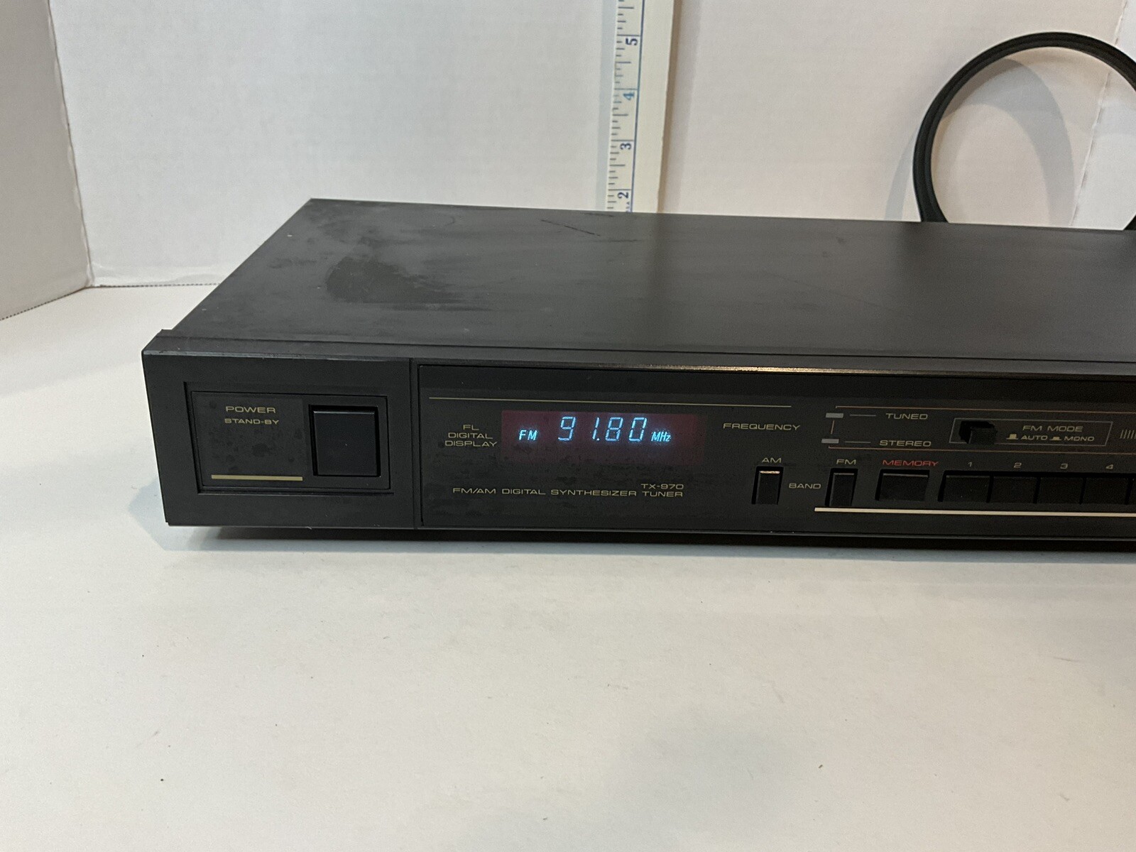 Pioneer TX-970 FM / AM Digital Synthesizer Stereo Tuner