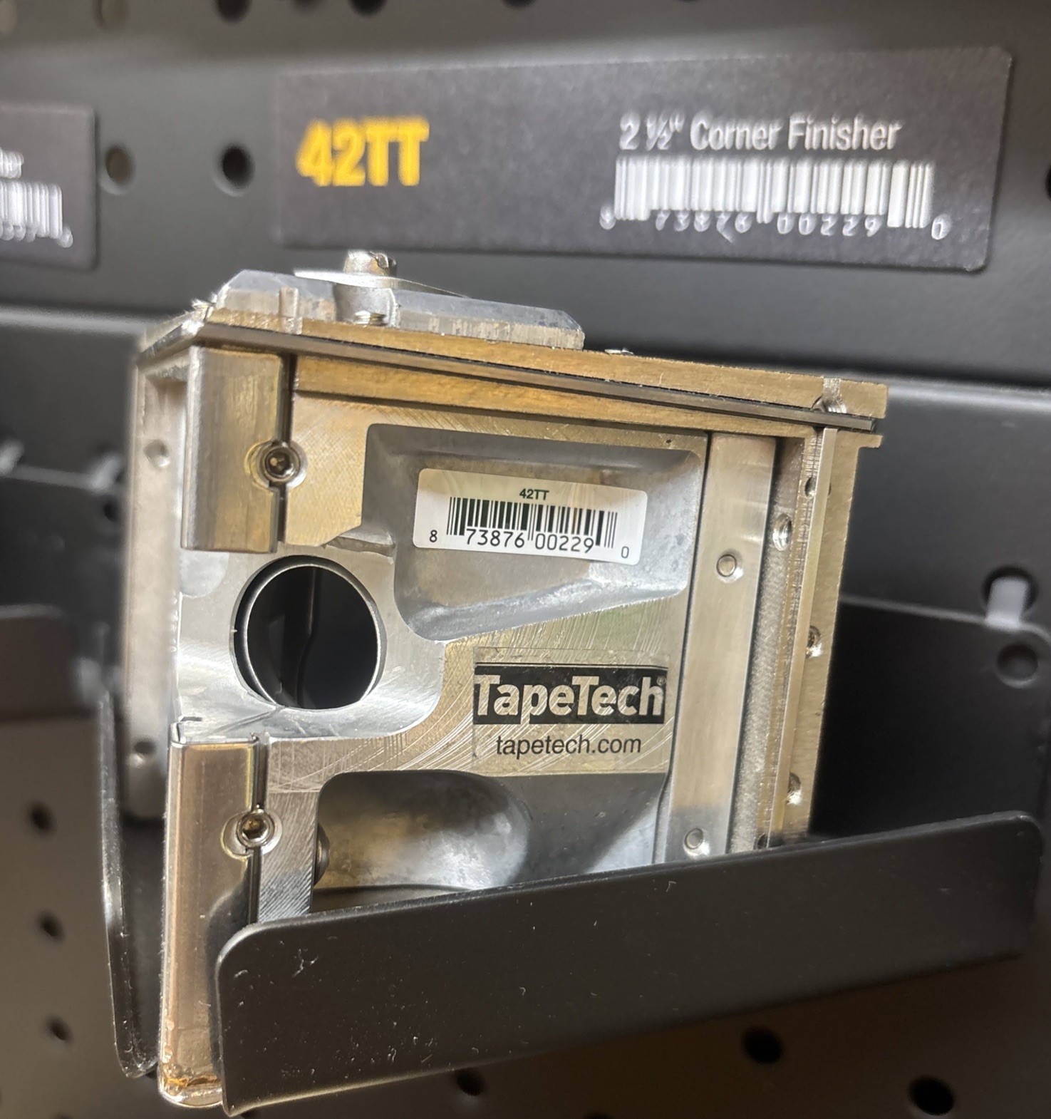 TapeTech 2.5" Angle Head Corner Finishing Tool (42TT)