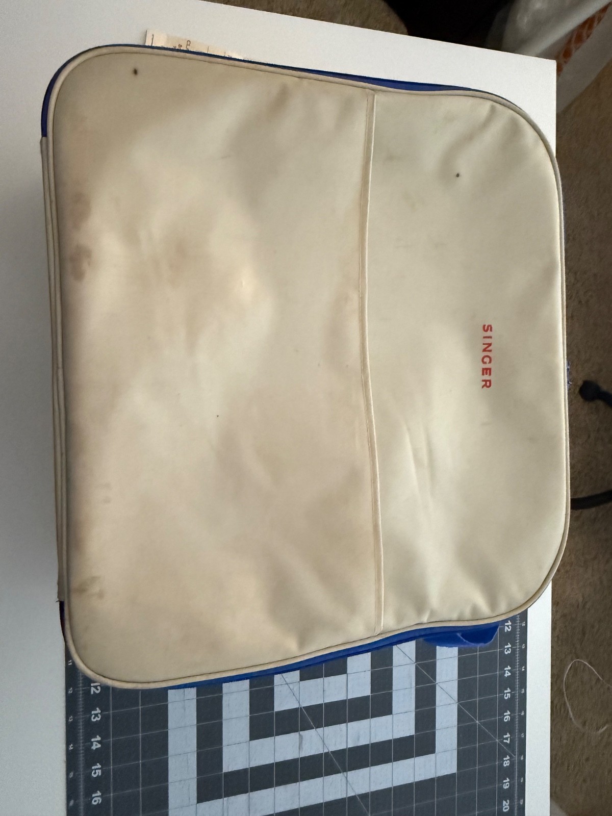 Singer Quantum XL 6000 Model EM-3 Attachment Embroidery Bed W/ Case