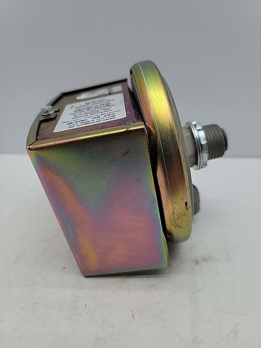 Dwyer 1823-40 Pressure Switch Industrial Process Control Switch