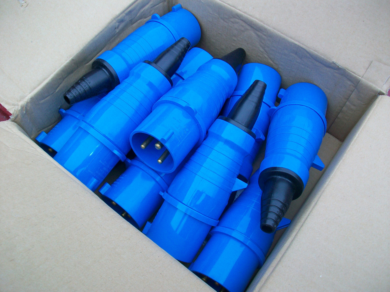 10pc Interpower Pin & Sleeve Plug  84132201   2 POLE  30 AMP   250VAC  NEW