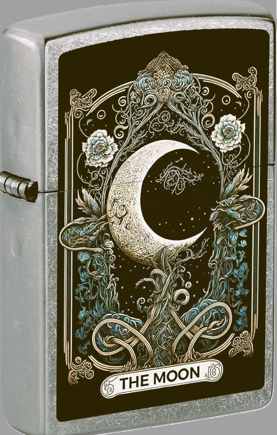 THE MOON TAROT CARD / ZIPPO LIGHTER NEW IN BOX / STREET CHROME & MADE IN USA