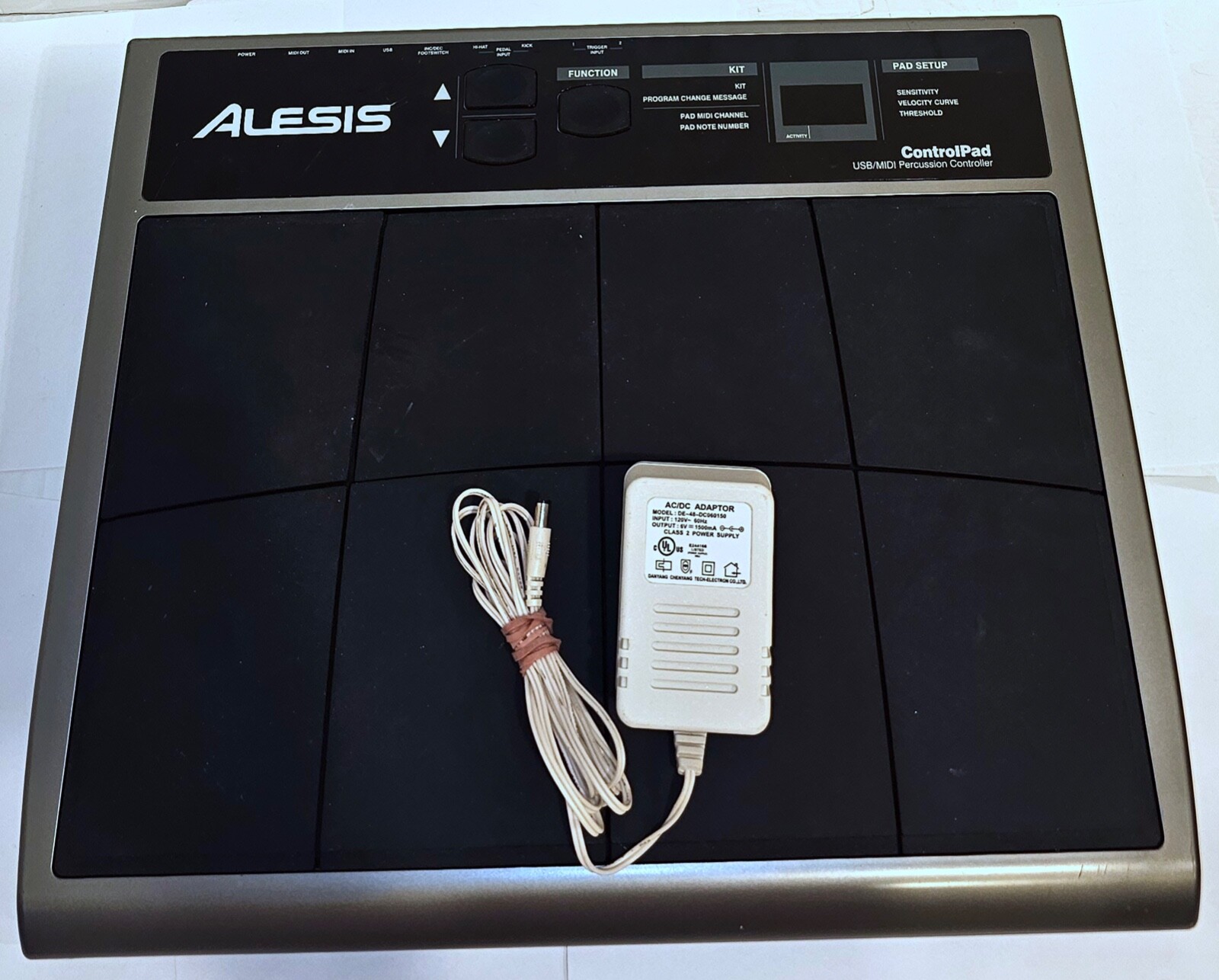 ALESIS ControlPad USB/MIDI Percussion Controller Pad for MIDI & DAW plugins