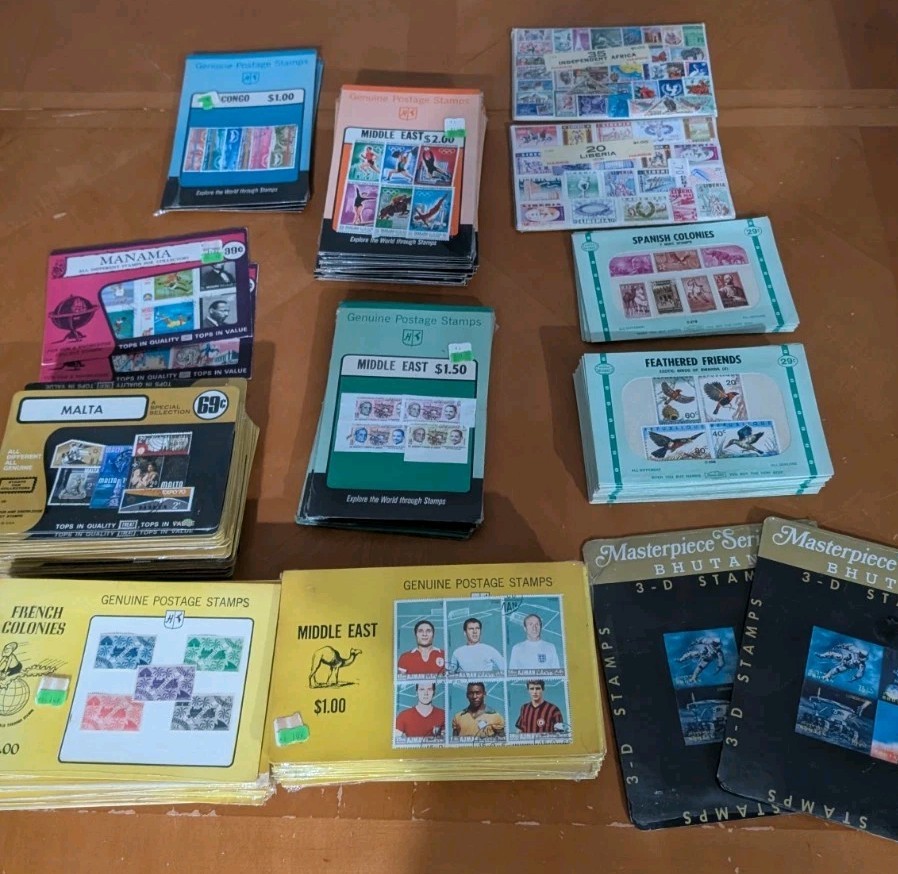 Huge Lot 222 Sealed Vintage Stamp Packets Worldwide H.E. Harris Garcelon Old...