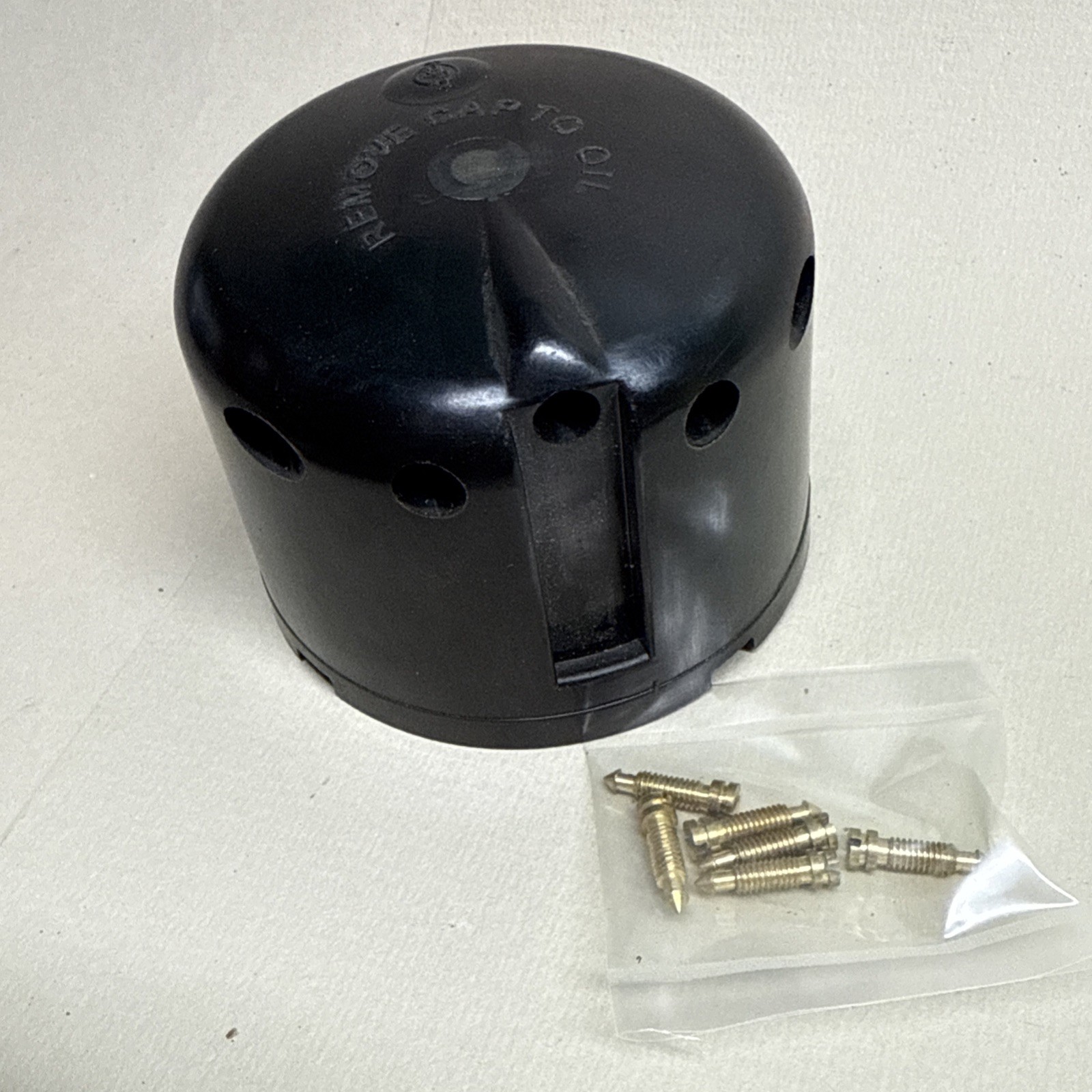 JAGUAR XK120 DISTRIBUTOR CAP SIDE ENTRY DVX6A