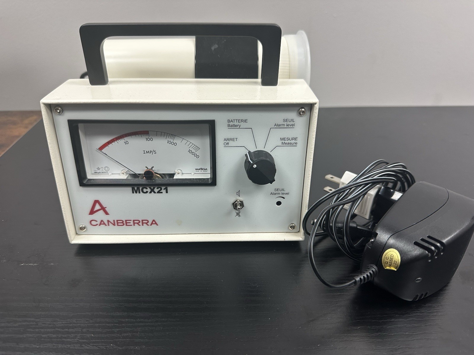 Canberra Eurisys McX21 Radiation Monitor Scaler Geiger Counter Unit Works
